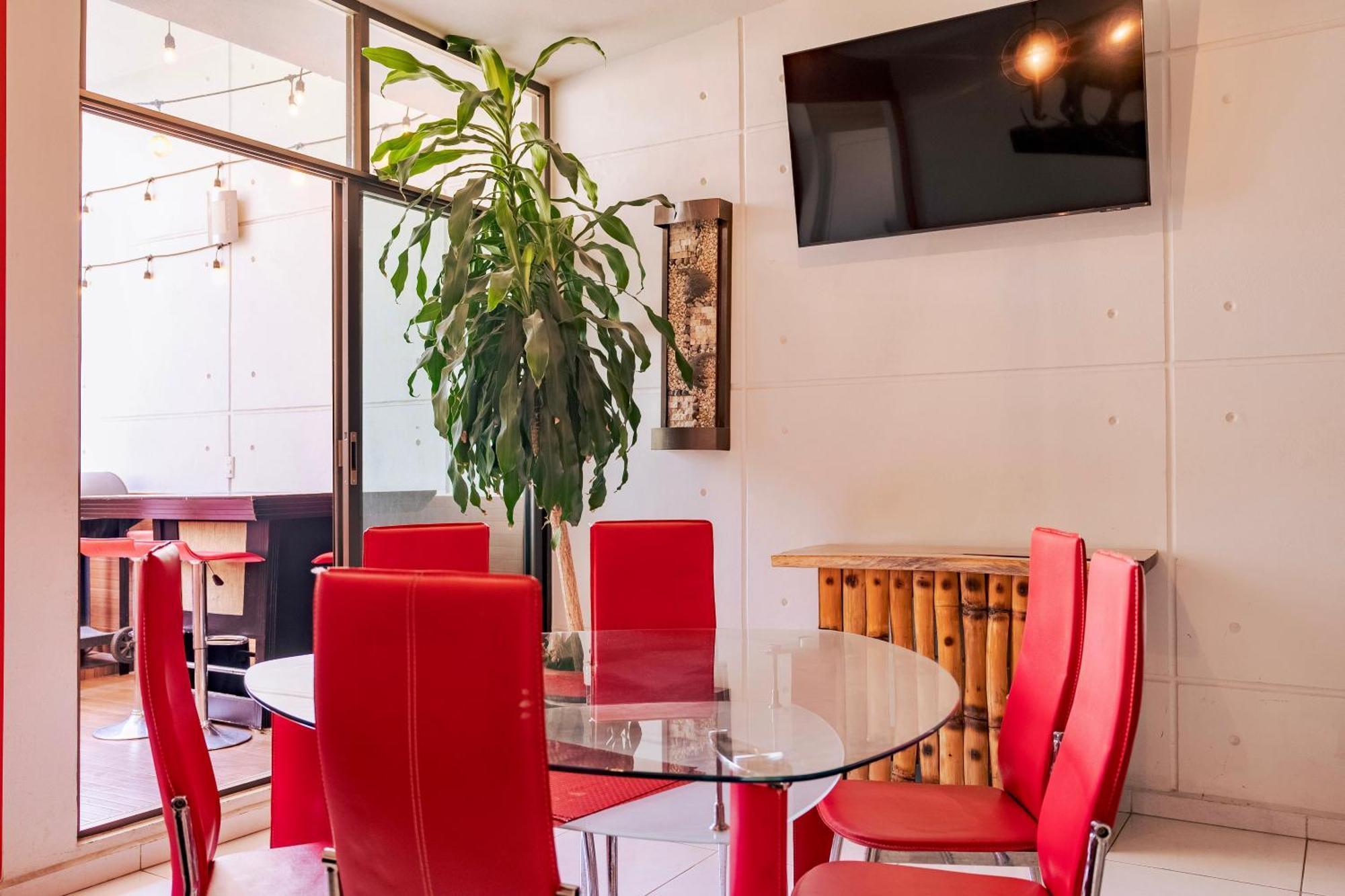 Loft Arte Y Diseno Alberca Climatizada, Amenidades Y Lujo, Terraza Privada Con Asador De Carbon, Cuernavaca Somos Los Unicos Que Te Ofrecemos Para Tu Uso Personal Y Exclusivo 2 Jacuzzis Con Agua Caliente Y Sistema De Hidromasaje Tipo Spa Экстерьер фото