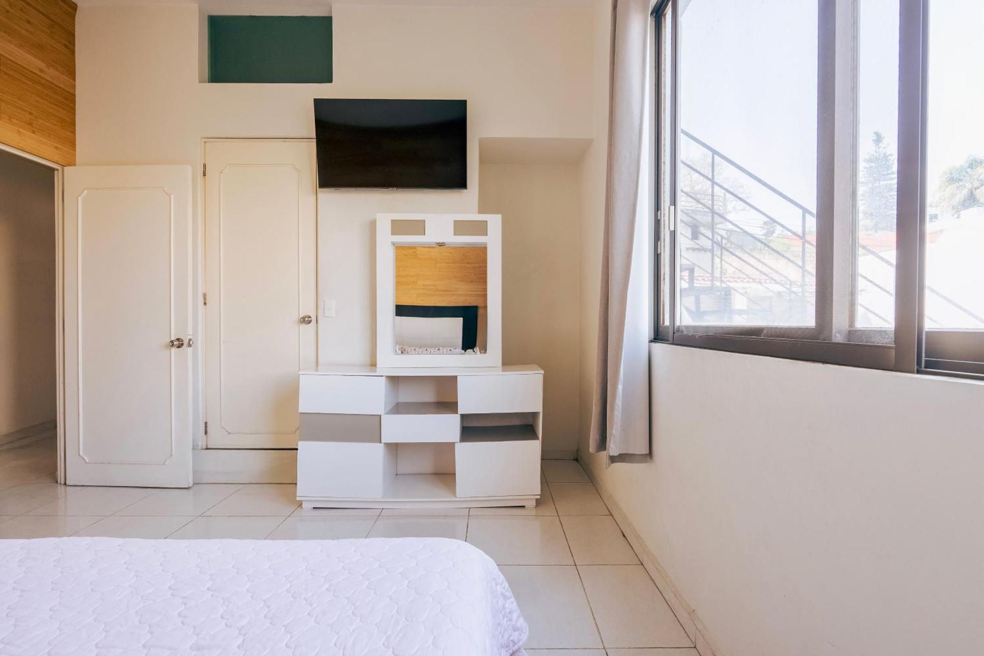 Loft Arte Y Diseno Alberca Climatizada, Amenidades Y Lujo, Terraza Privada Con Asador De Carbon, Cuernavaca Somos Los Unicos Que Te Ofrecemos Para Tu Uso Personal Y Exclusivo 2 Jacuzzis Con Agua Caliente Y Sistema De Hidromasaje Tipo Spa Экстерьер фото